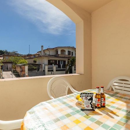 Apartamento Casa A Due Passi Dal Mare Àrbatax Exterior foto